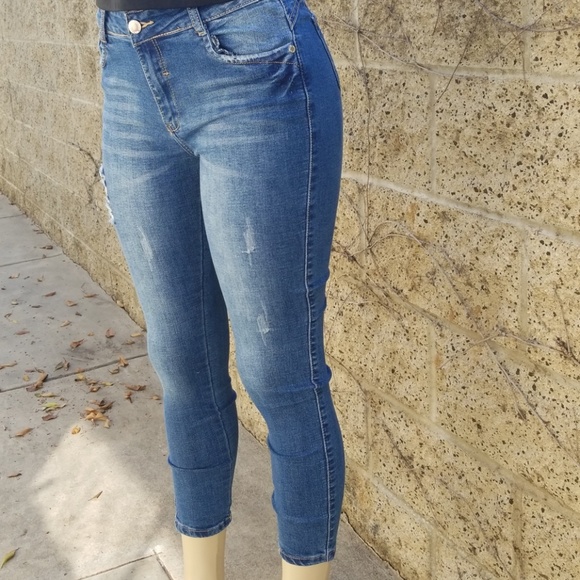 High Rise Jeans - Picture 2 of 4